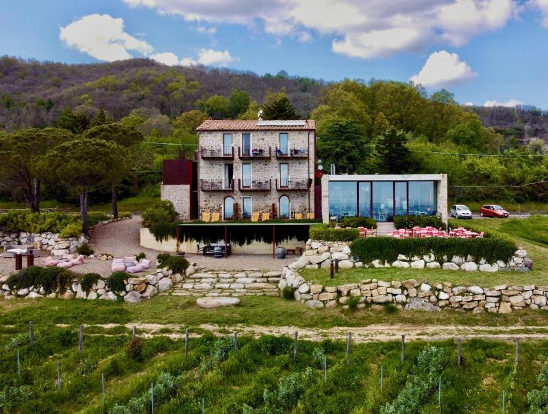 VALDONICA WINERY Fine Dine & Wine Hotel photo 2