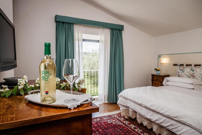 Villa Acquaviva Wine Resort photo 4