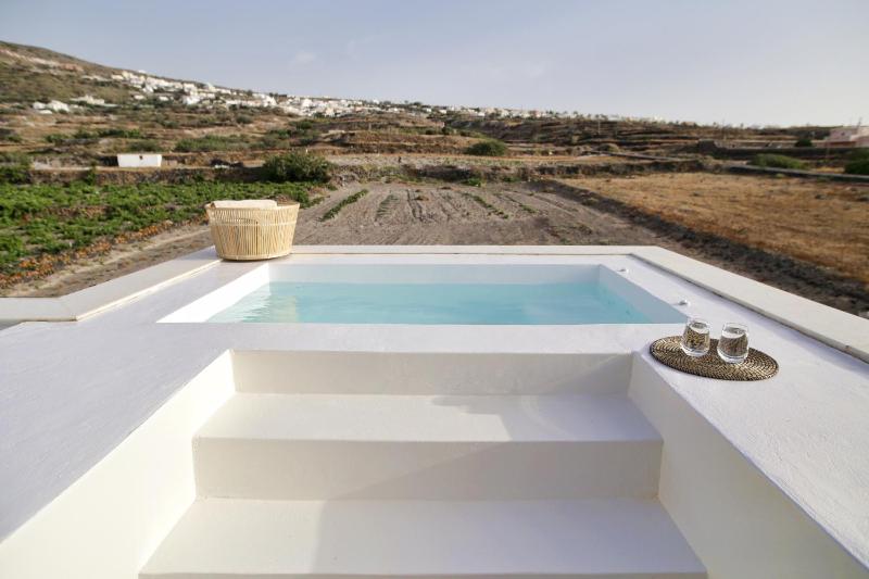Hotel for Adults only - Vino Houses Santorini