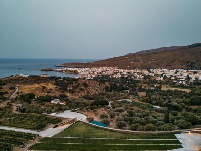 Best winery hotels in Folegandros