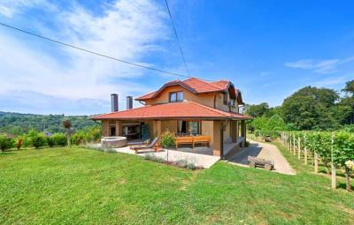 Best winery hotels in Slivno Ravno