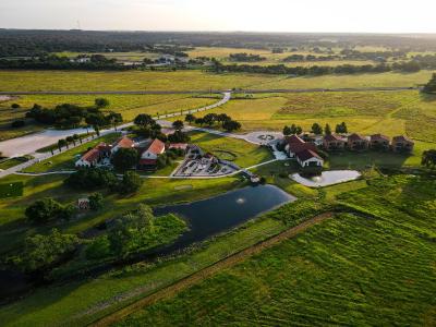 Wine hotels in Texas